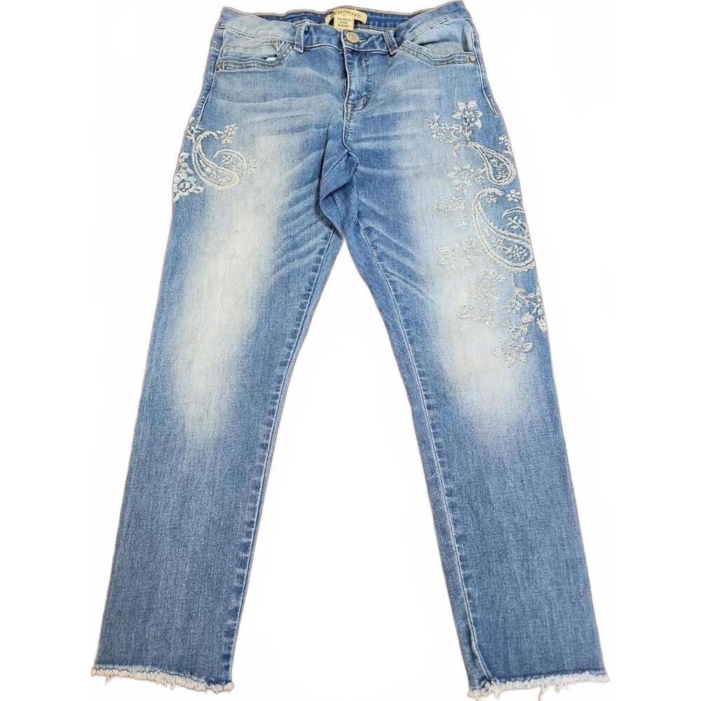 Embroidered Light Blue Women's Jeans